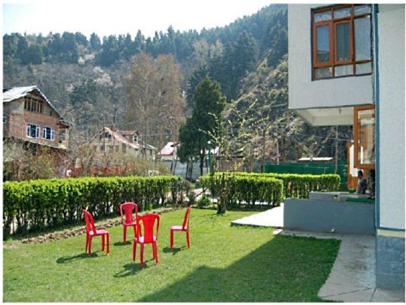 Hotel Season Palace Srīnagar Exterior foto